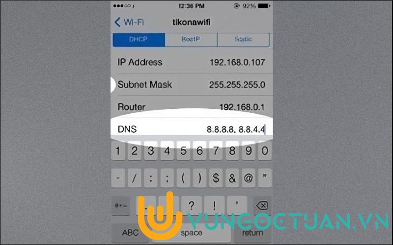 Điền dãy DNS của Google là số 8.8.8.8 và 8.8.4.4 